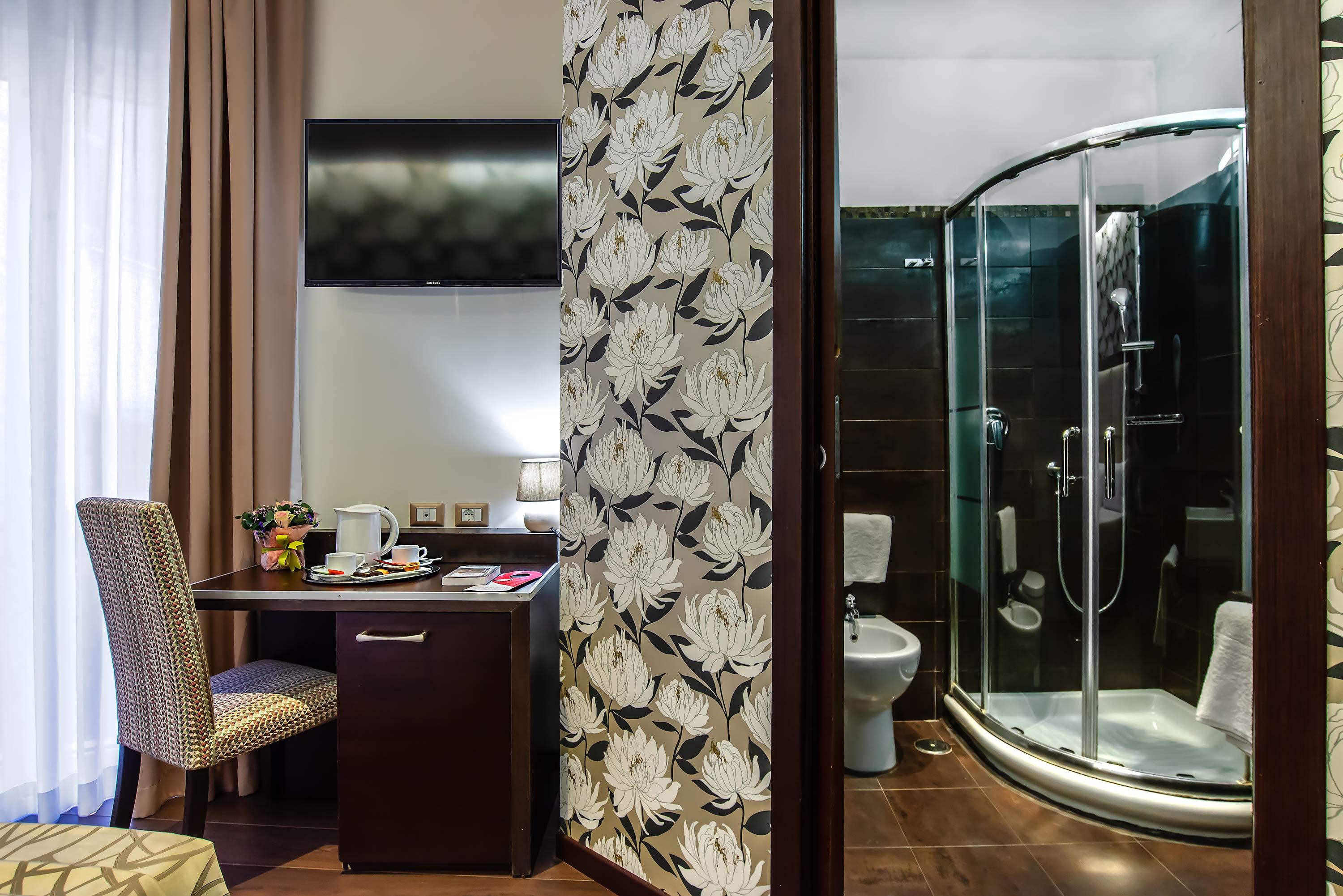 Catone District Hotel Rome Bagian luar foto