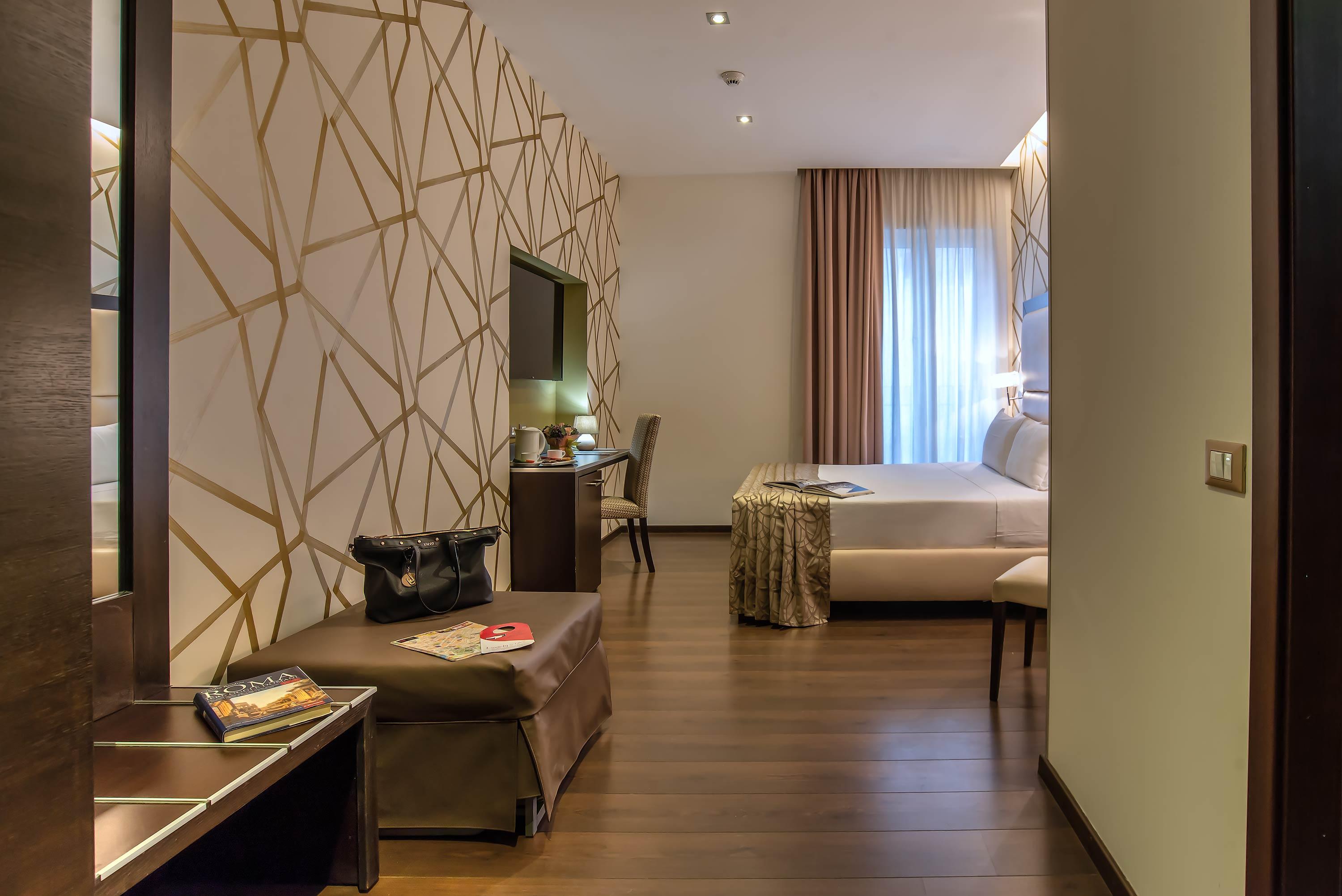 Catone District Hotel Rome Bagian luar foto