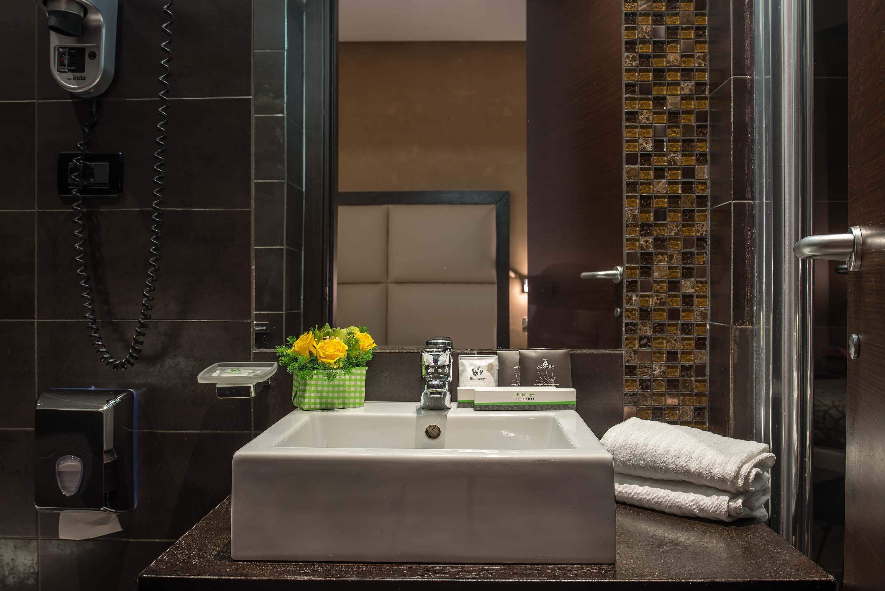 Catone District Hotel Rome Bagian luar foto