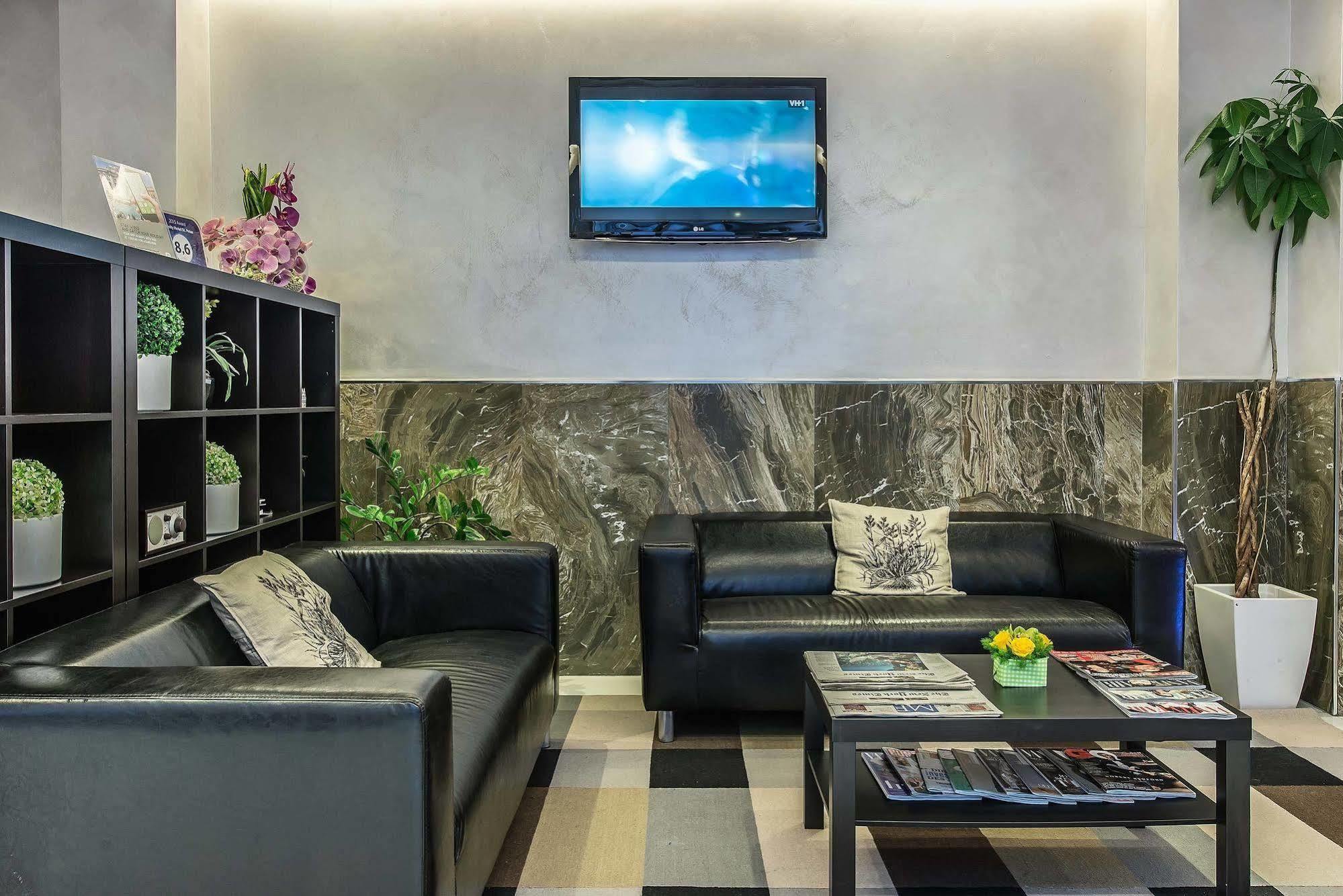 Catone District Hotel Rome Bagian luar foto